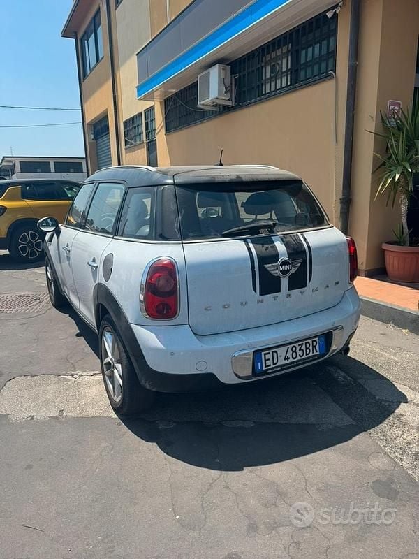 Usata Mini Countryman 122 CV (89 kW) 2010 SUV