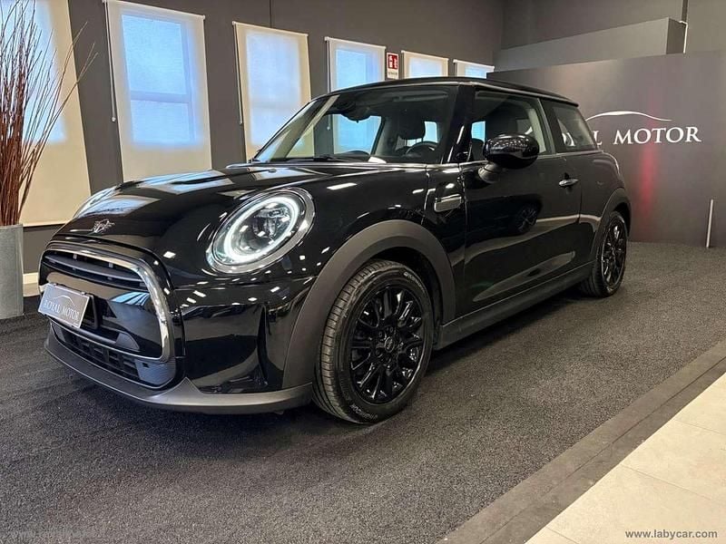 Usata Mini ONE 102 CV (75 kW) 2021 Nero Utilitaria