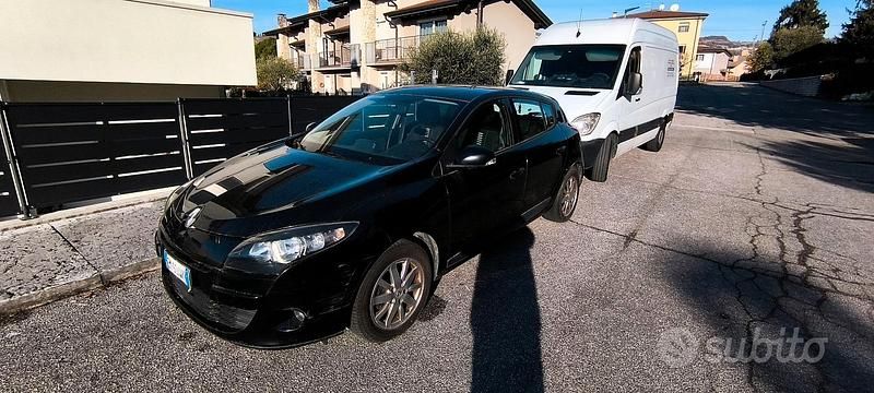 Usata Renault Mégane 110 CV (80 kW) 2012 Nero Berlina