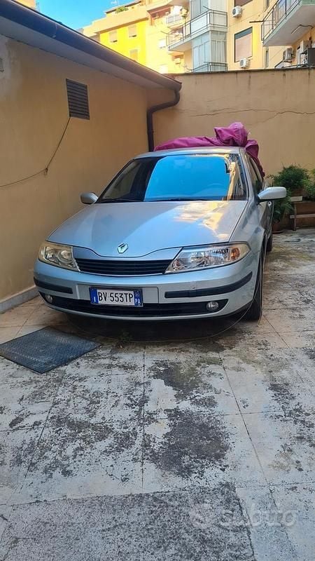 Usata Renault Laguna 2001 Grigio Coupé