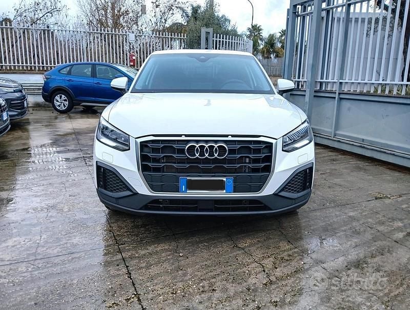 Usata Audi Q2 Business 150 CV (110 kW) 2023 Bianco SUV