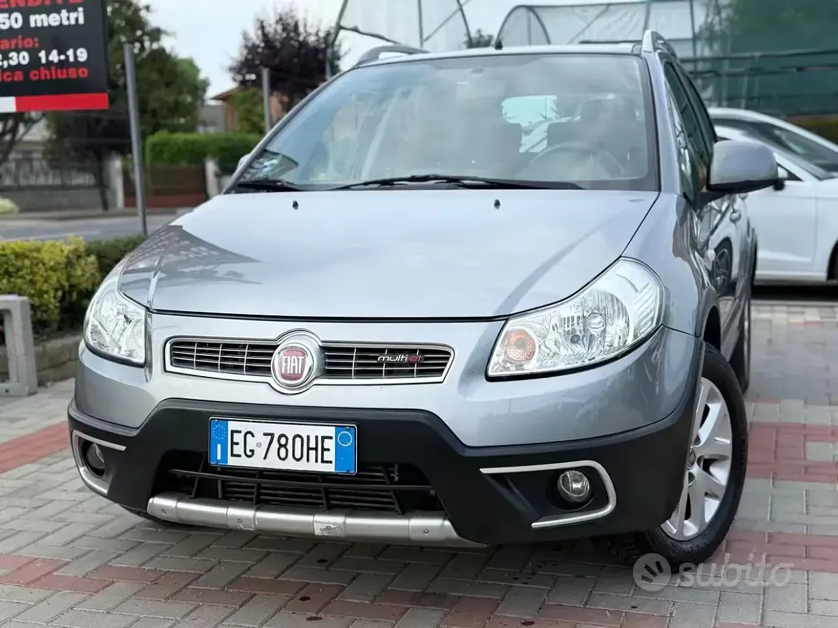 Usata Fiat Sedici Emotion 135 CV (99 kW) 2011 SUV