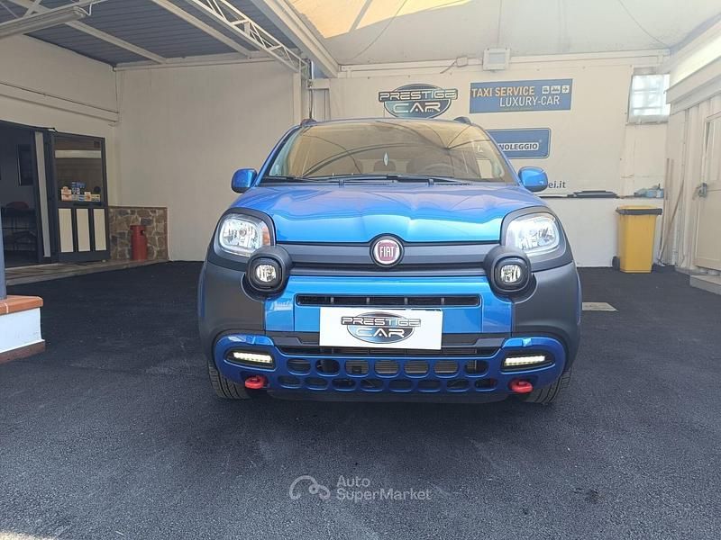 Usata Fiat Panda Cross Cross 69 CV (50 kW) 2024 Blu Utilitaria