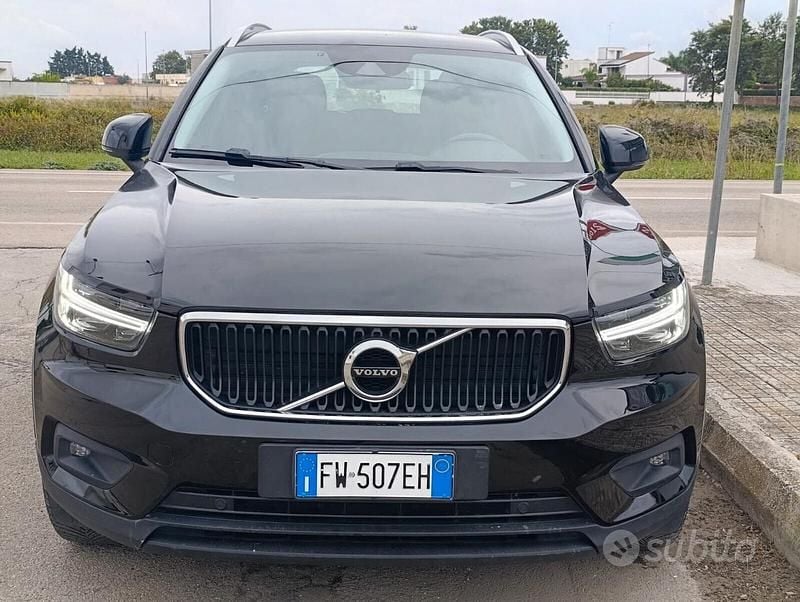 Usata Volvo XC40 149 CV (109 kW) 2019 Nero SUV