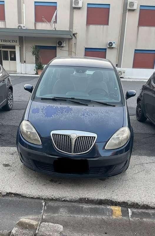 Usata Lancia Musa 69 CV (50 kW) 2007 Monovolume