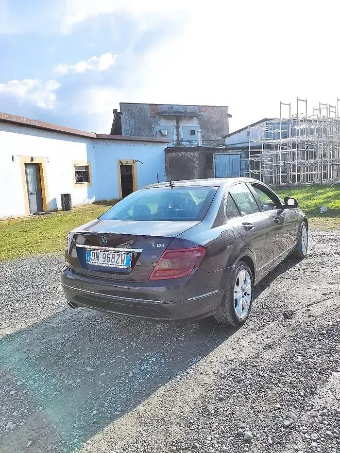 Usata Mercedes C220 170 CV (125 kW) 2008 Berlina
