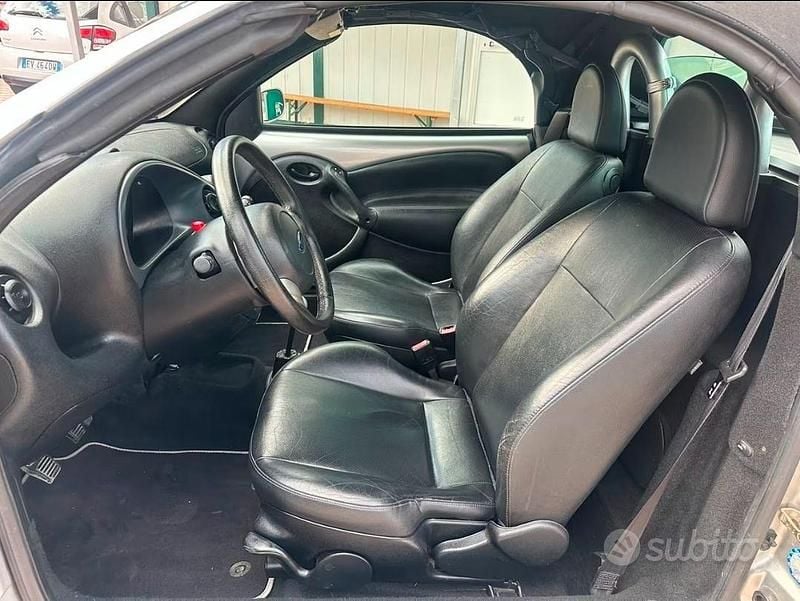 Usata Ford StreetKa 2004 Grigio Cabrio