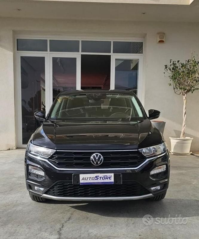 Usata VW T-Roc Style 116 CV (85 kW) 2021 Nero SUV