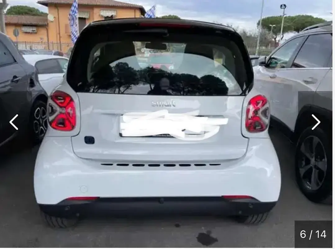 Usata Smart ForTwo Coupé Pulse 41 kW (56 CV) 2022 Bianco Utilitaria