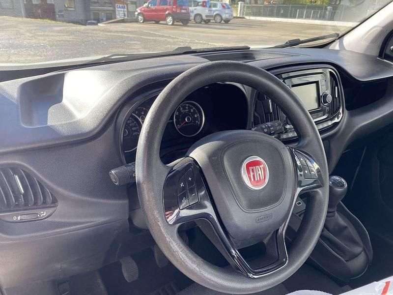 Usata Fiat Doblò Easy 95 CV (69 kW) 2020 Bianco Monovolume