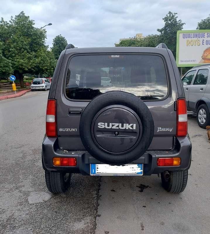 Usata Suzuki Jimny 86 CV (63 kW) 2013 Grigio SUV