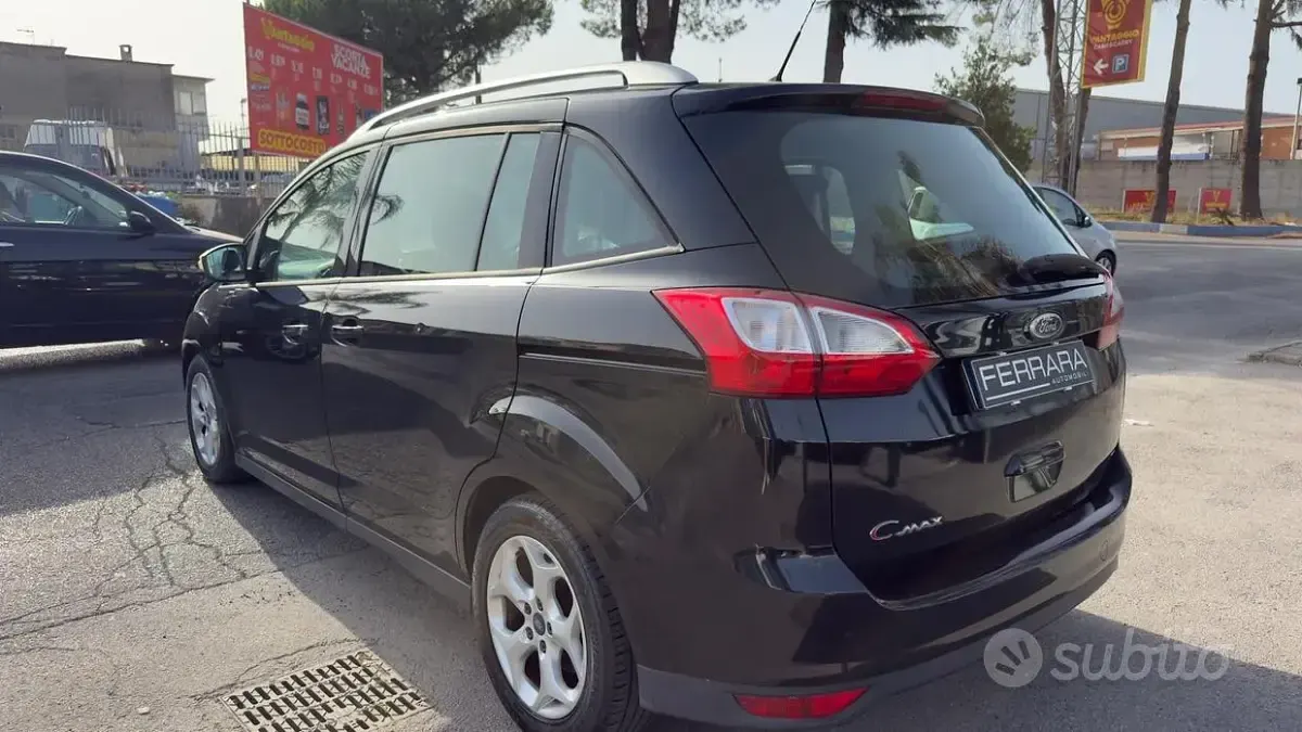 Usata Ford C-MAX Titanium 110 CV (80 kW) 2010 Nero Monovolume