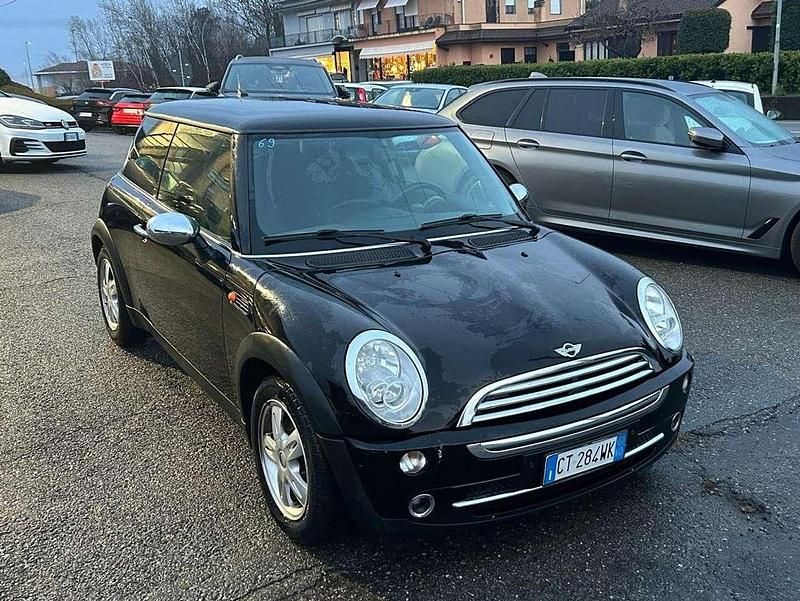 Nero Usata 2005 Mini ONE Due volumi | 3000 € (Ottimo prezzo) - Immagine 1/4