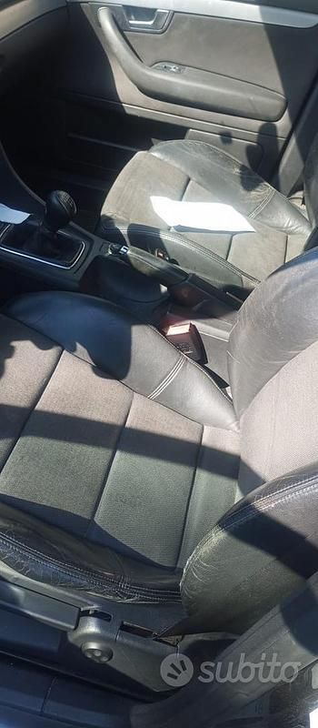 Usata Audi A4 140 CV (102 kW) 2006 Berlina