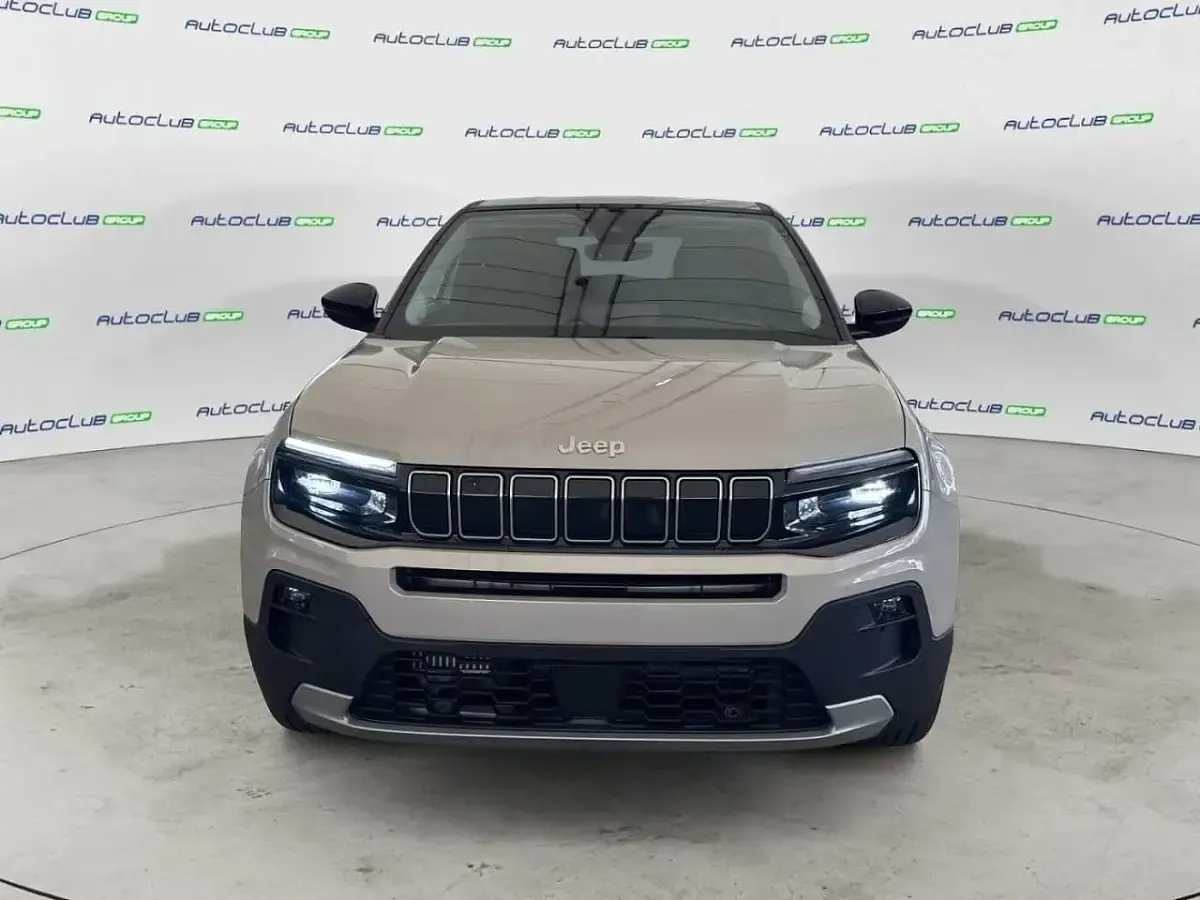 Uusi Jeep Avenger Summit 109 HP (80 kW) 2025 Katumaasturi