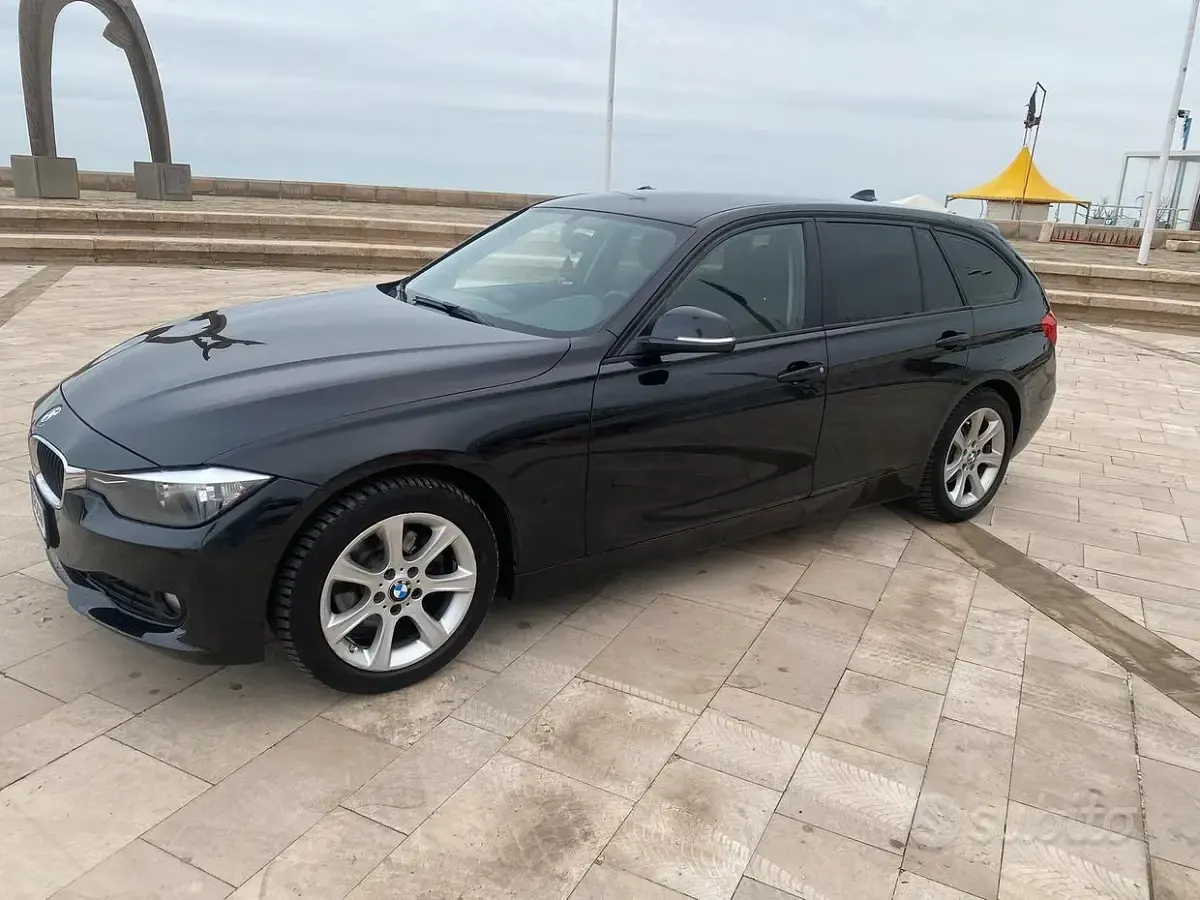 Usata BMW 320 184 CV (135 kW) 2014 Nero Station wagon