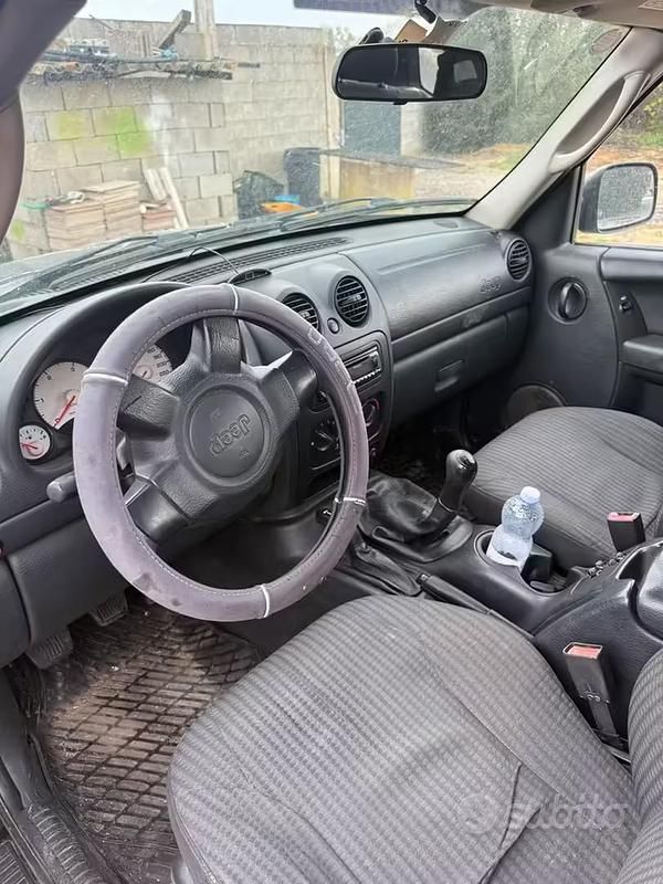 Usata Jeep Cherokee 2003 SUV