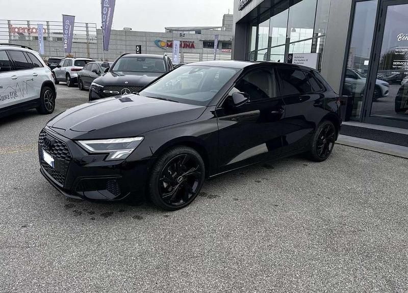 Usata 2022 Audi A3 Tre volumi | 29.000 € (Cara) - Immagine 1/3