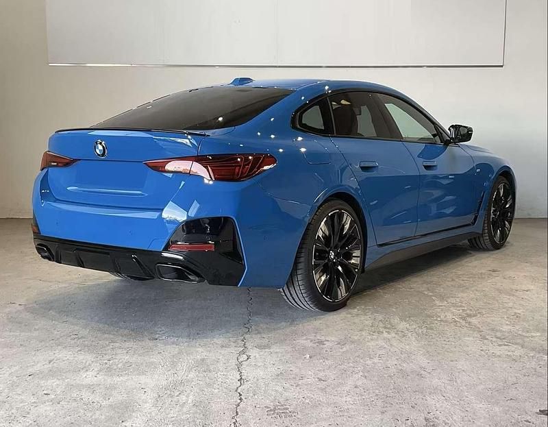 Usata BMW 440 374 CV (275 kW) 2025 Nero Coupé