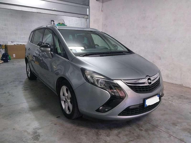 Usata Opel Zafira Tourer 150 CV (110 kW) 2014 Argento Monovolume