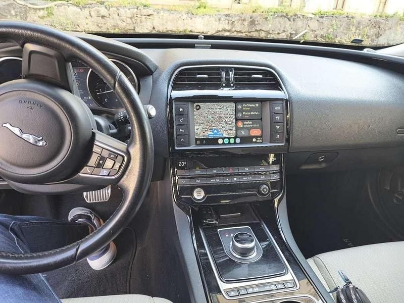 Usata Jaguar XE Business Edition 179 CV (131 kW) 2016 Berlina