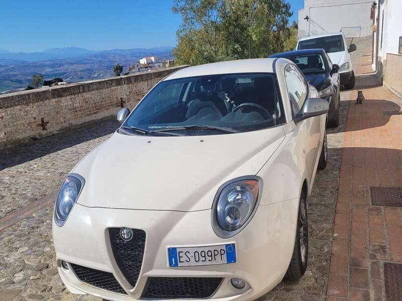 Usato 2014 Alfa Romeo MiTo 1.2 Diesel 84 CV (7.200 €)