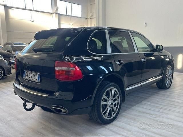 Usata Porsche Cayenne 290 CV (213 kW) 2008 Nero SUV