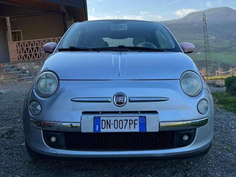Usata Fiat 500 Lounge 69 CV (50 kW) 2008 Argento Utilitaria