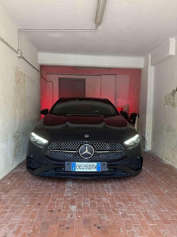 Usata Mercedes A180 AMG Line Premium 136 CV (100 kW) 2024 Berlina