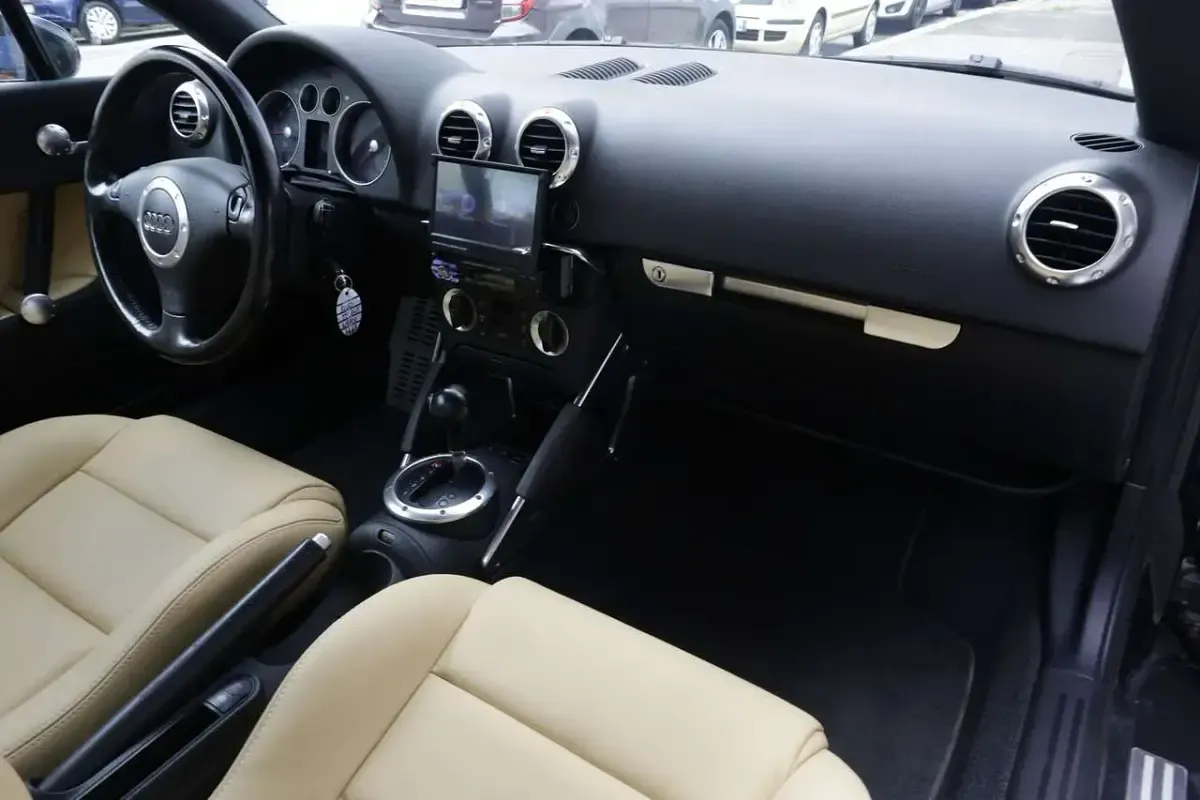 Usata Audi Coupé 179 CV (131 kW) 2003 Nero Coupé