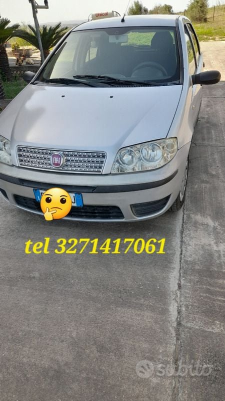 Usata Fiat Punto 60 CV (44 kW) 2005 Grigio Utilitaria