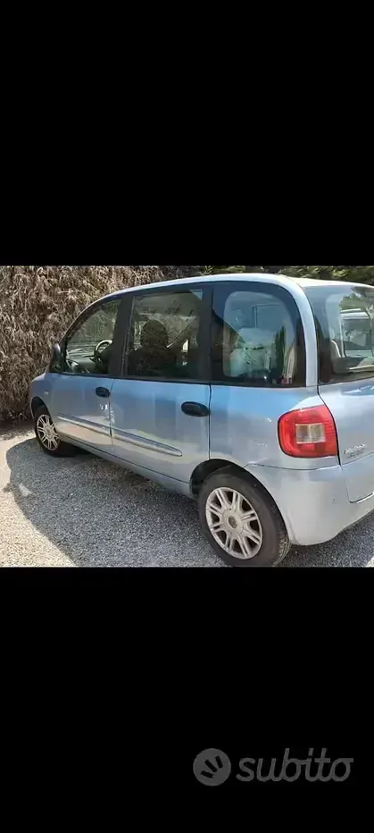 Usata Fiat Multipla 103 CV (75 kW) 2008 Bluazzurro Monovolume