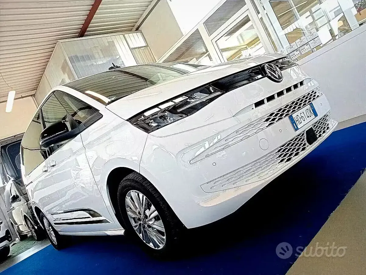 Usata VW Multivan 150 CV (110 kW) 2022 Bianco Monovolume