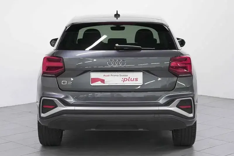 Usata Audi Q2 S-Line 150 CV (110 kW) 2025 Grigio SUV