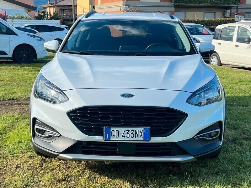 Usata Ford Focus Active 125 CV (91 kW) 2021 Bianco Berlina