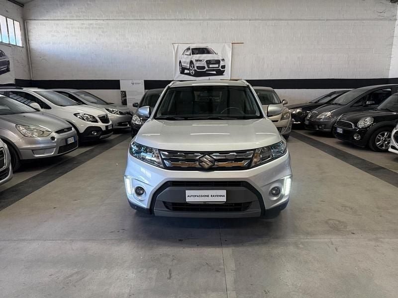 Usata Suzuki Vitara 120 CV (88 kW) 2016 Arancione SUV