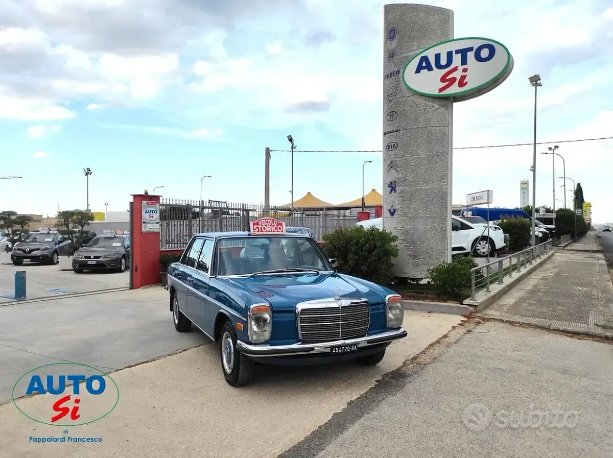 Usata Mercedes 240 65 CV (47 kW) 1970 Berlina