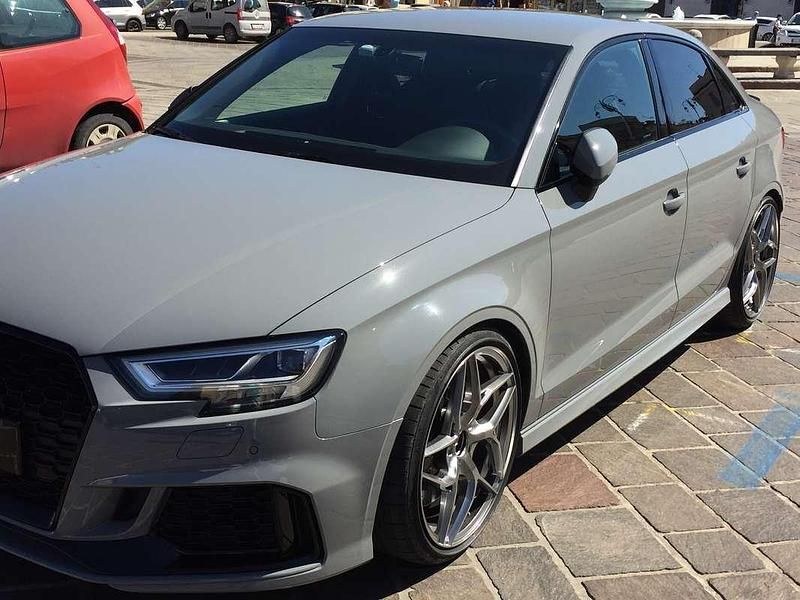 Usata Audi RS3 500 CV (367 kW) 2018 Grigio Berlina