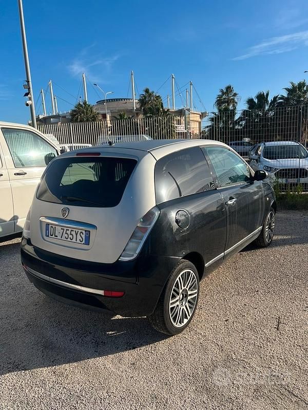 Usata Lancia Ypsilon 2009 Utilitaria