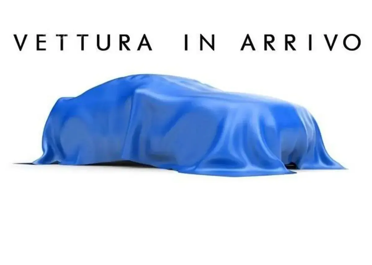 Usata Renault Clio V Techno 101 CV (74 kW) 2025 Blu Berlina