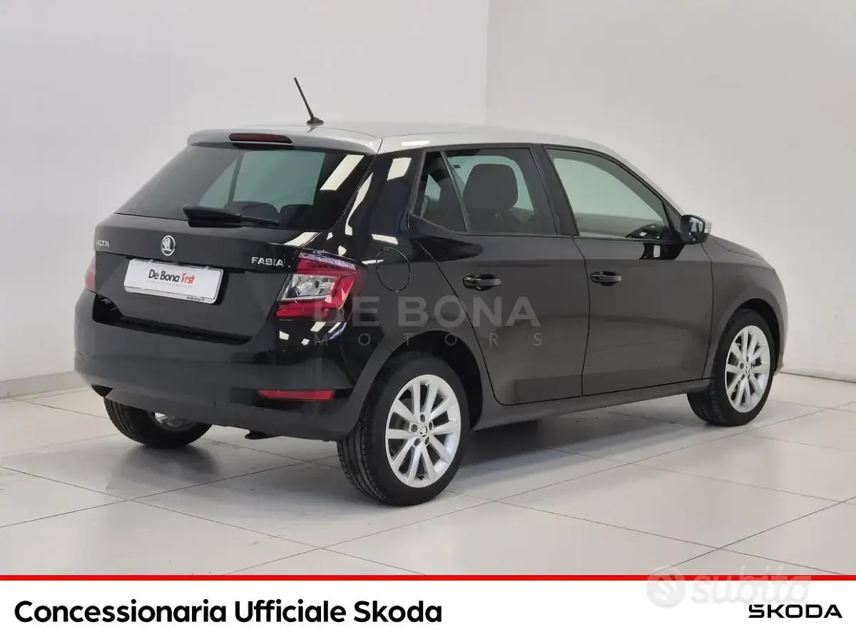 Usata Skoda Fabia Business Line 75 CV (55 kW) 2018 Nero Berlina
