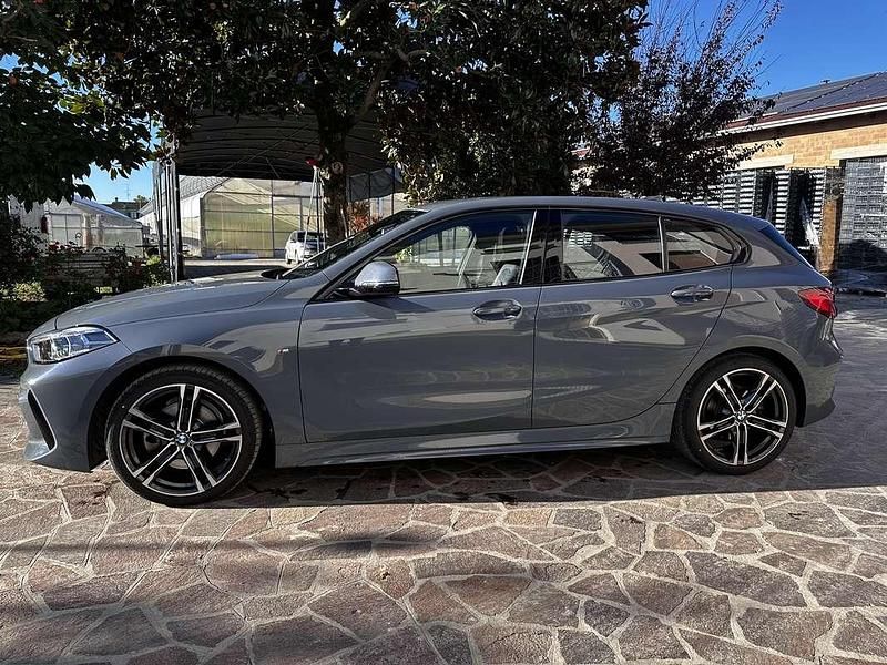 Usata BMW 118 M Sport 150 CV (110 kW) 2020 Grigio Utilitaria