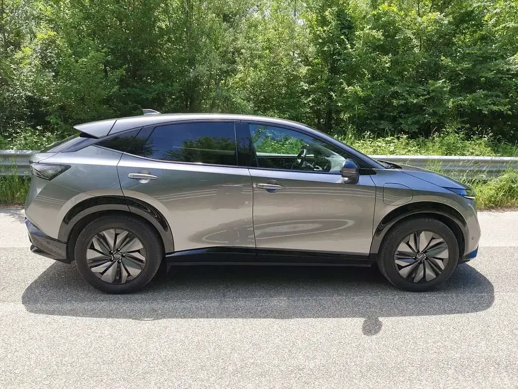 Usata Nissan Ariya Evolve 89 kW (122 CV) 2024 Grigio SUV
