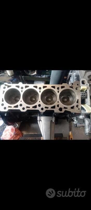 Usata Mercedes C220 170 CV (125 kW) 2009 Grigio Berlina