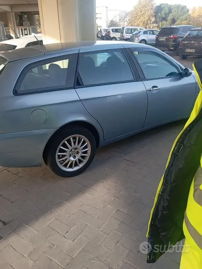Usata Alfa Romeo 156 140 CV (102 kW) 2004 Station wagon