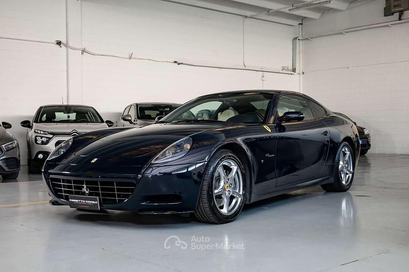 Usata Ferrari 612 540 CV (397 kW) 2004 Blu scuro Coupé