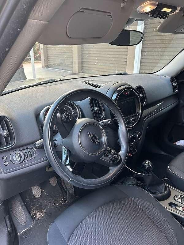 Usata Mini Cooper D Countryman Business 150 CV (110 kW) 2020 Grigio SUV