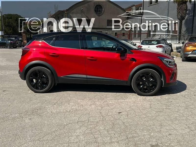 Usata Renault Captur RS Line 159 CV (116 kW) 2023 Rosso SUV