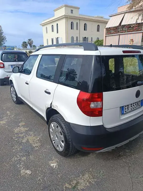 Usata Skoda Yeti GreenLine 105 CV (77 kW) 2013 SUV
