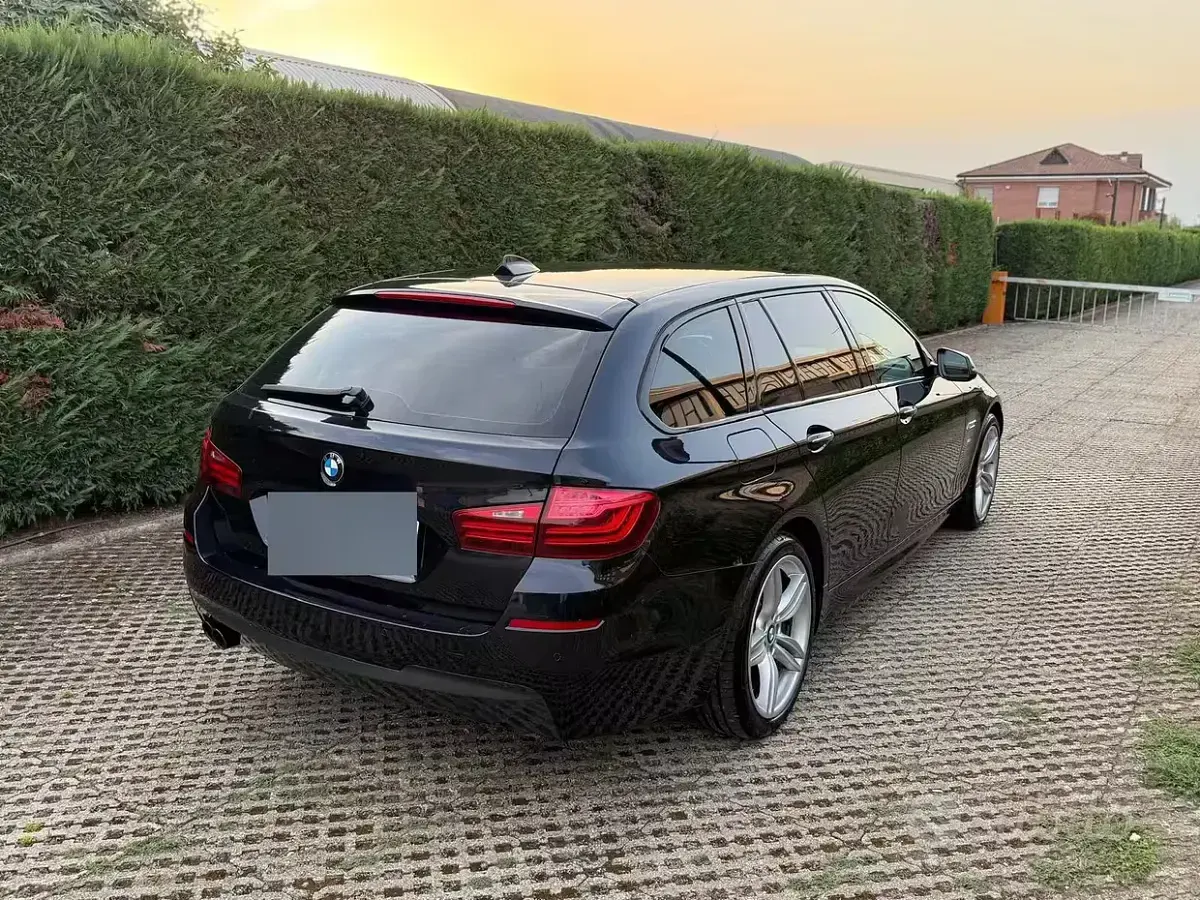 Usata BMW 525 M Sport 218 CV (160 kW) 2015 Nero Station wagon
